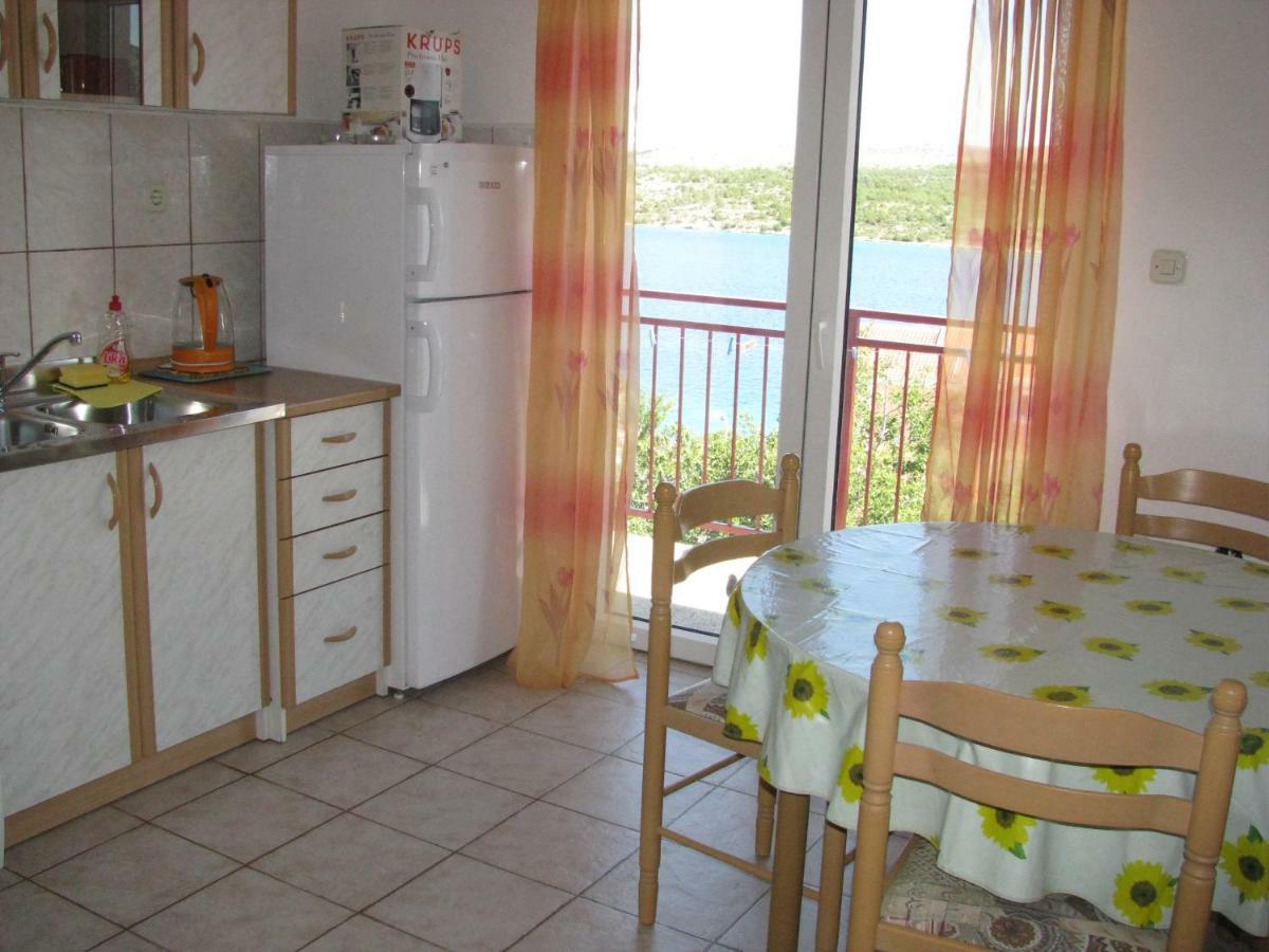 Apartments Sparada Mladen Grebastica Ngoại thất bức ảnh