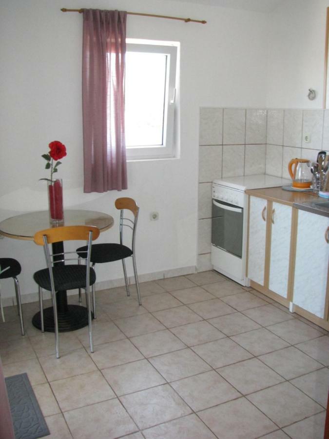 Apartments Sparada Mladen Grebastica Ngoại thất bức ảnh