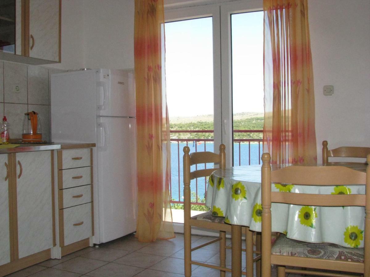 Apartments Sparada Mladen Grebastica Ngoại thất bức ảnh