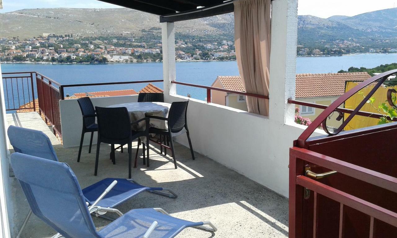 Apartments Sparada Mladen Grebastica Ngoại thất bức ảnh